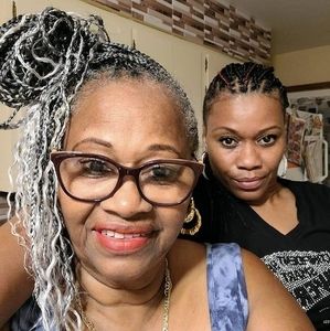 Meet your Posher, Beverly